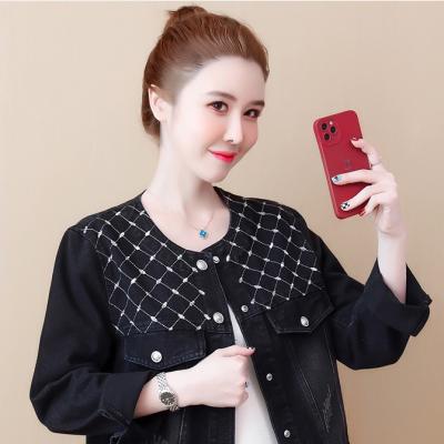 ÁO KHOÁC JEAN CỔ TRÒN THÊU Ô VUÔNG - NK401
